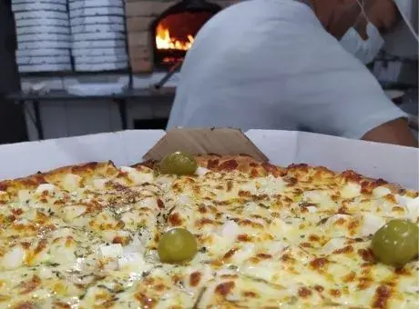 Pizza Mussarela Wagnatu Pizzaria SJC